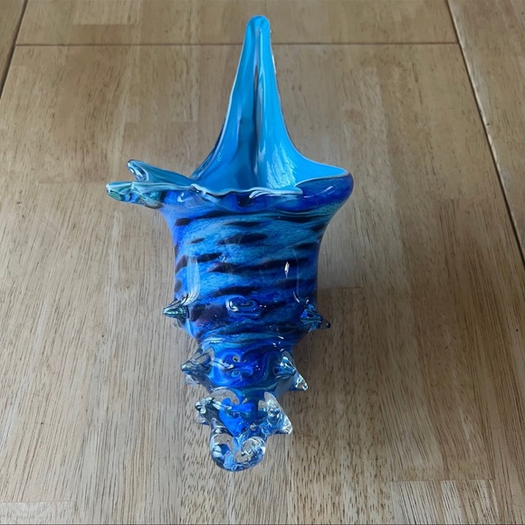 Blown Art Glass Blue Conch Shell - Picture 3 of 6